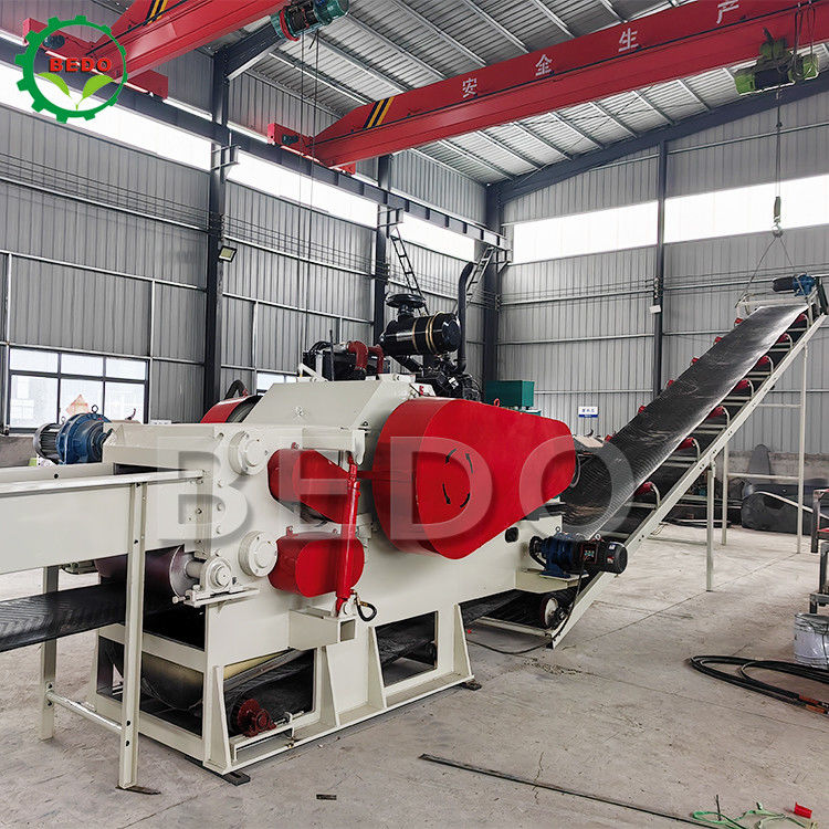 8500 kg Máquina de trituración de árboles de madera con motor diésel Equipo de trituración forestal de color personalizado