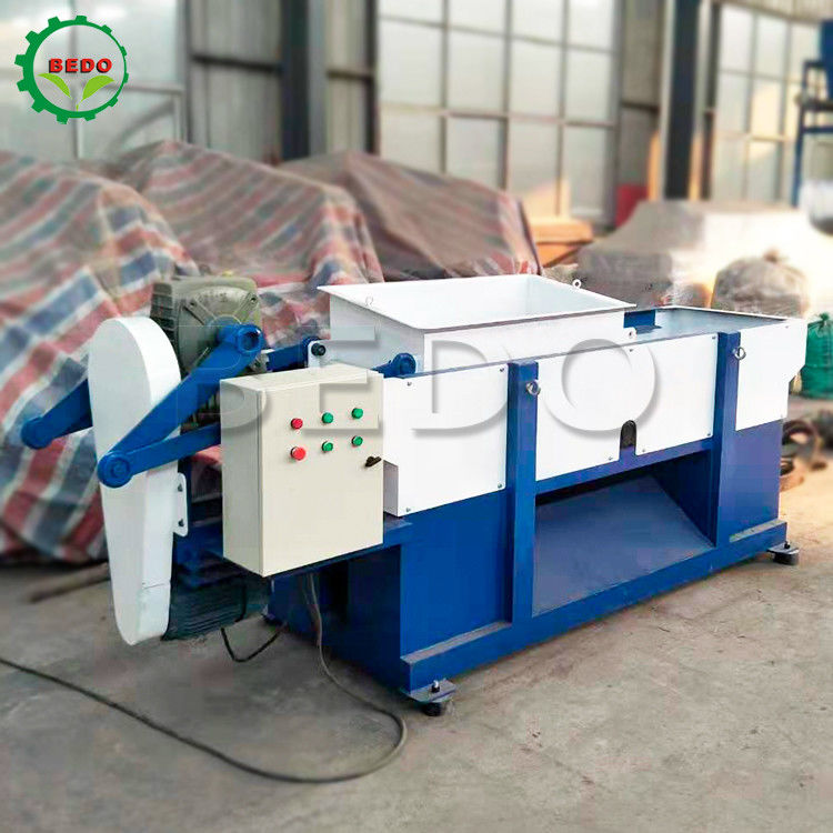 Máquina de forraje de madera de 380V 3600RPM 7.5kw Motor para el procesamiento de ropa de cama de animales