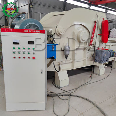Máquina de trituración de madera industrial de motor diesel de gran potencia para 1000 mm de ancho