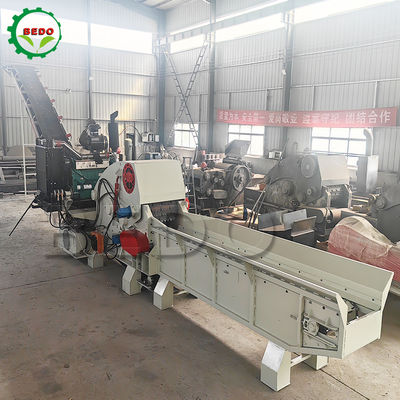 Conveyor de alimentación del motor hidráulico personalizable máquina de trituración de madera trituradora de tambores industriales certificada CE