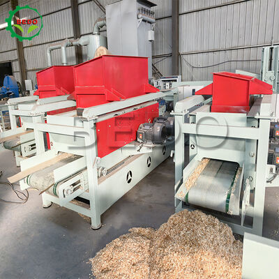 Máquina para cortar madera 200 hojas 4kw transportador de 500x1000mm Tamaño de alimentación Equipo de procesamiento
