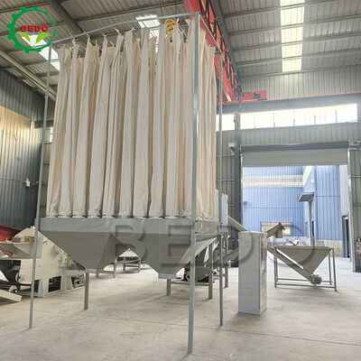 Máquina de fabricación de polvo de madera industrial con colector de polvo Bajo ruido y finura de 50-200 mallas