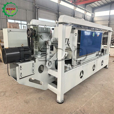 Máquina de virutas de madera de acero aleado de 4kw con capacidad de 400 kg/h, equipo de operación automática
