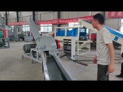 6pcs cuchillas 37KW máquina de trituración de madera eléctrica de potencia principal con transportador de alimentación de 4m